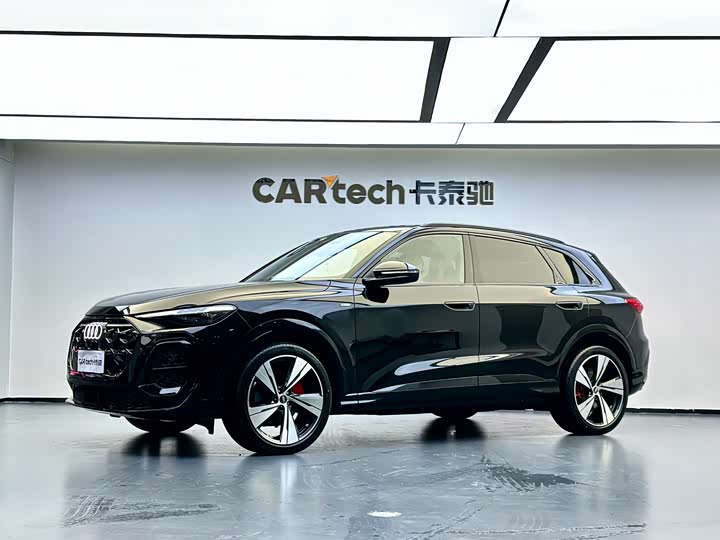 2026 Audi Q5L 2026 2.0T smart hybrid exclusive model