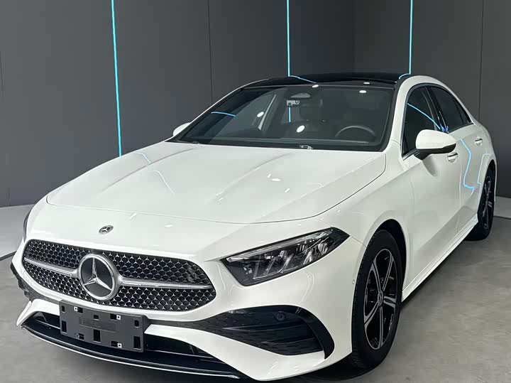 2023 Mercedes-Benz A-Class 2023 A 200 L Fashion Model