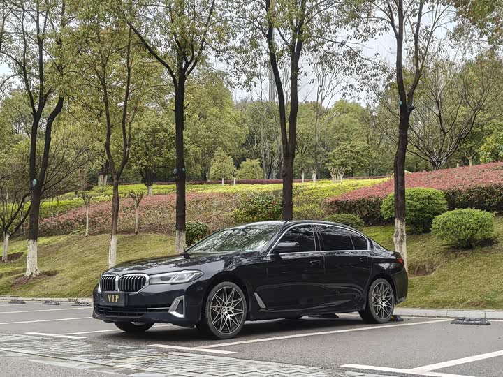 2023 BMW 5 Series 2023 model 530Li leading model M sports package