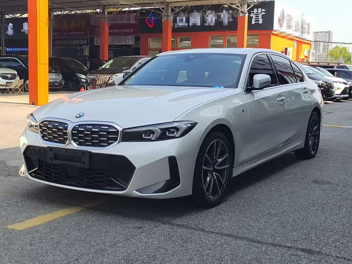 2025 BMW 3 Series 2025 325Li M Sports Package