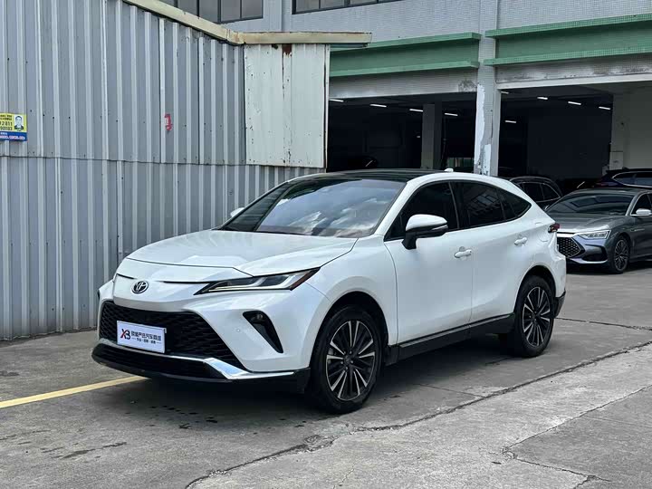 Venza 2023 2.0L CVT FWD Premium Edition