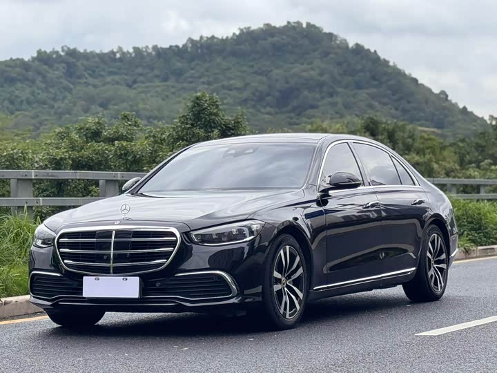 2021 Mercedes-Benz S-Class 2021 S 400 L Luxury Model