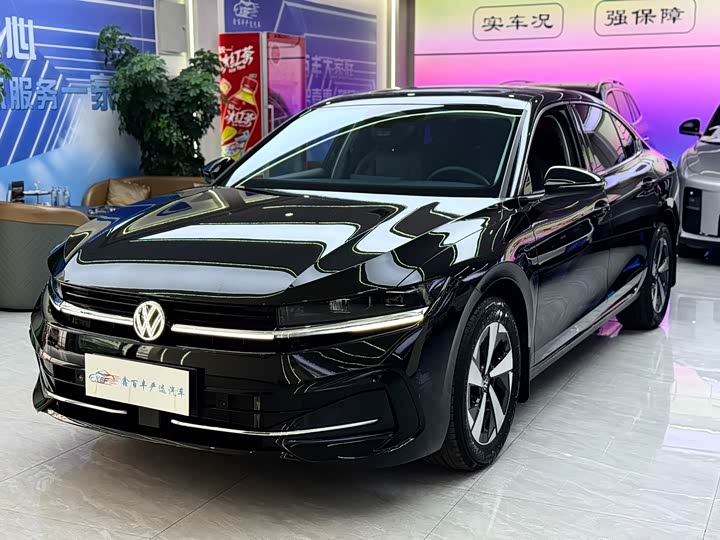 2025 Magotan 2024 300TSI DSG Exclusive Edition Conspicuous Package