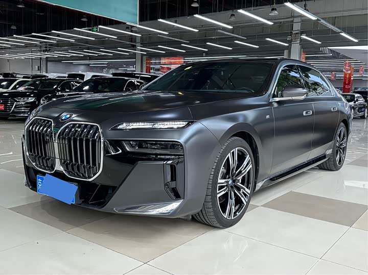 2023 BMW 7 Series 2023 facelift 740Li exclusive M sports package
