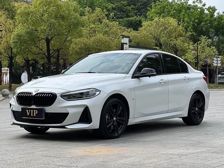 2021 BMW 1 Series 2021 125i M Sport Night Package