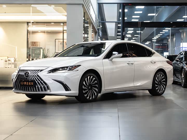2024 Lexus ES 2024 200 Special Limited Edition