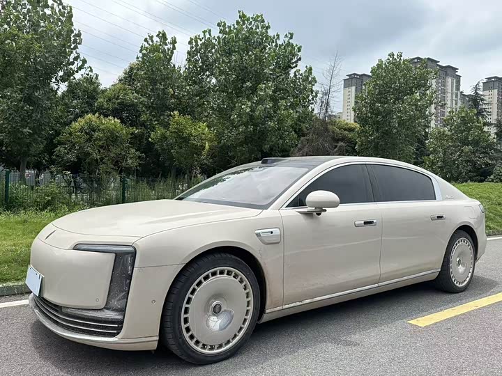 Maextro S800 2025 Extended Range Starlight Executive Edition 4-Seater (192-line LiDAR)