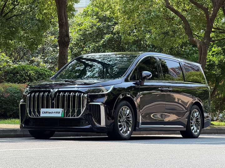 Lantu Dreamer 2024 PHEV ultra-long battery life flagship version