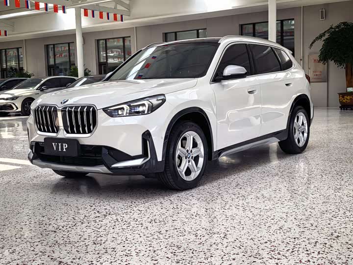 2023 BMW X1 2023 sDrive20Li X-Line