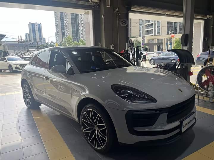 2022 Macan 2022 Macan T 2.0T