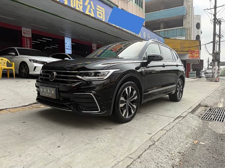 Tiguan L 2023 330TSI automatic two-wheel drive R-Line version