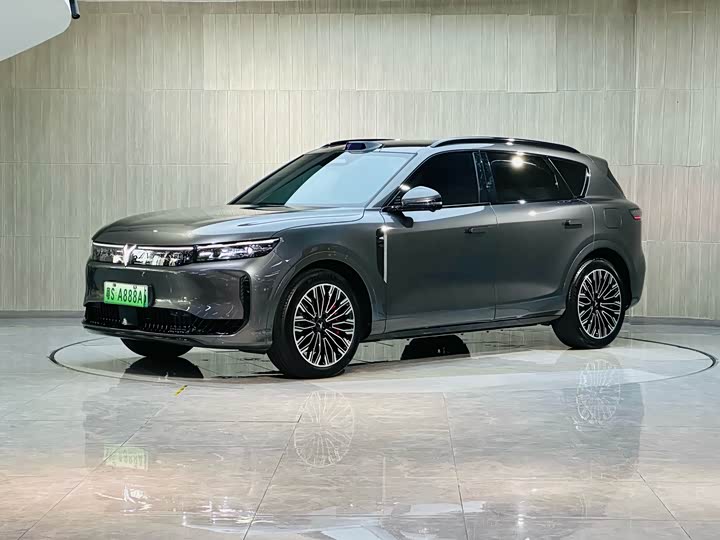 Lantu FREE 2025 FREE rear-wheel drive Qiankun version