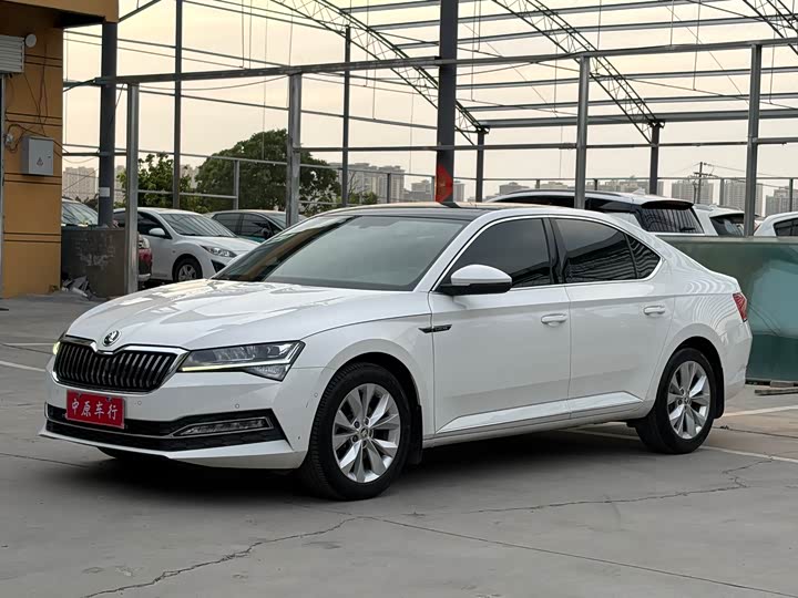 Super 2021 TSI330 DSG Comfort Edition