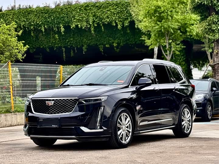 Cadillac XT6 2022 2.0T seven-seat two-wheel drive luxury model