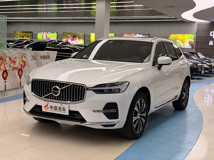 Volvo XC60 2022 B5 AWD Luxury Edition