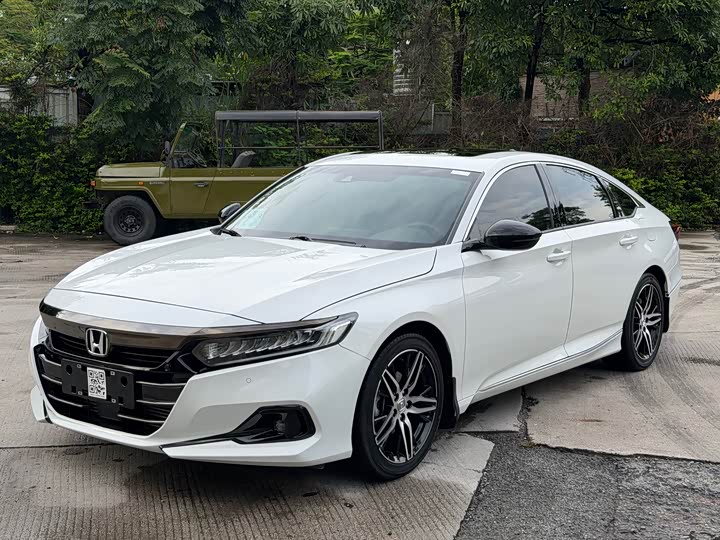 Accord 2022 260TURBO Magic Night Premium Edition