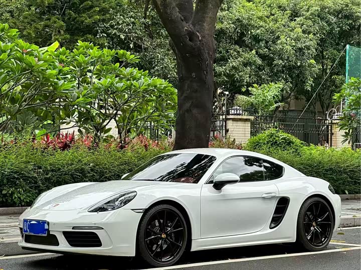 Porsche 718 2022 Cayman 2.0T