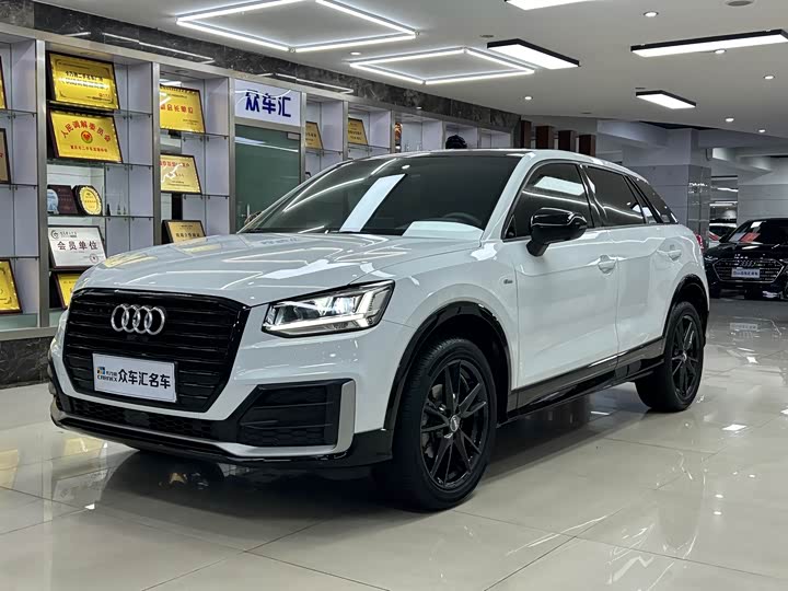 Audi Q2L 2021 model 35 TFSI aggressive dynamic model