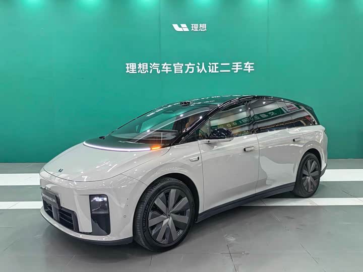 Ideal i8 2025 Standard Edition