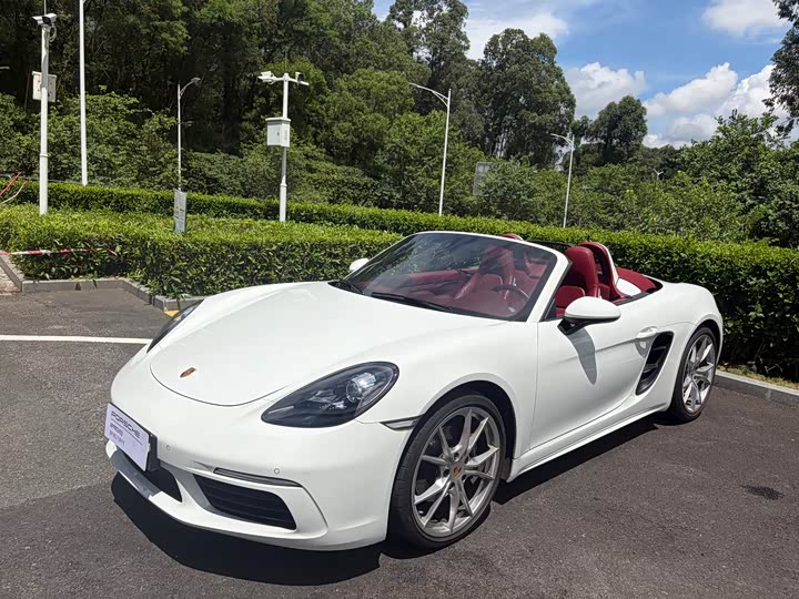 Porsche 718 2022 Boxster 2.0T