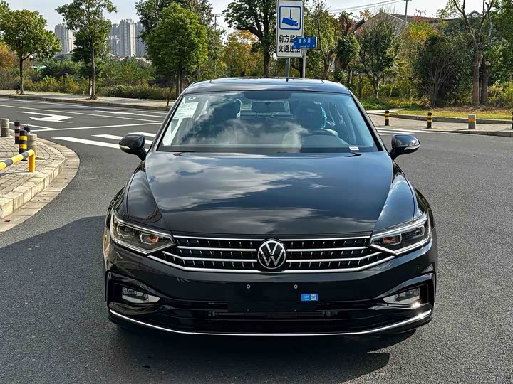 Magotan 2025 model 280TSI DSG comfort model