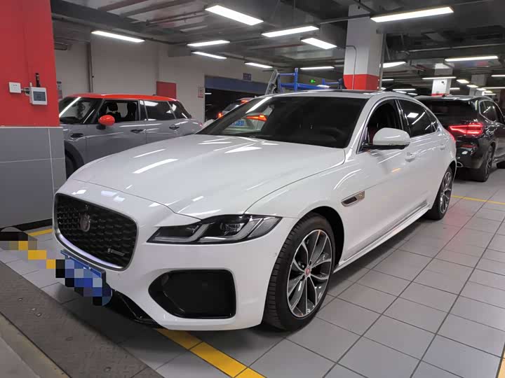 Jaguar XFL 2021 2.0T P250 R-Dynamic Elite