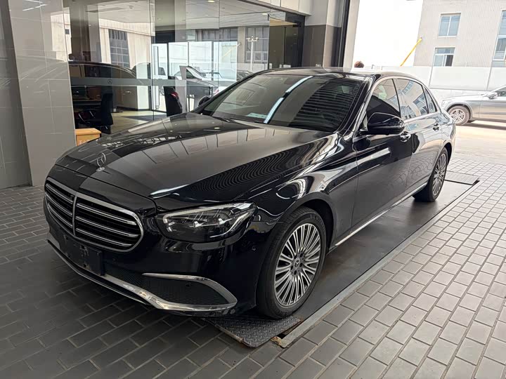Mercedes-Benz E-Class 2021 E 300 L Luxury
