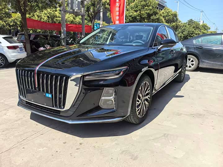 Hongqi H5 2025 2.0T automatic Qichang version