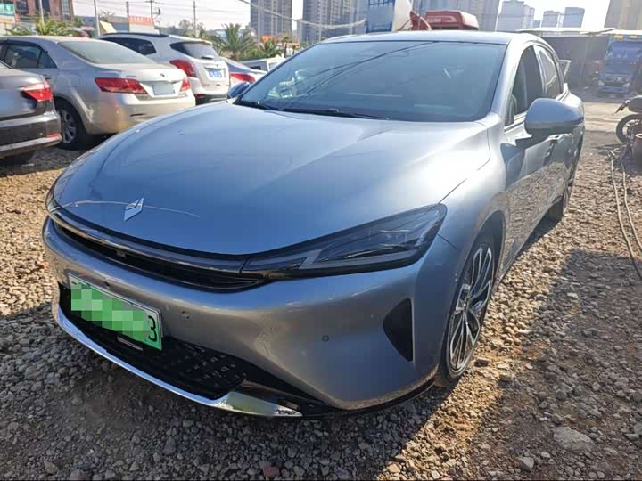 Baojun Xiangjing 2025 plug-in hybrid 140km luxury version