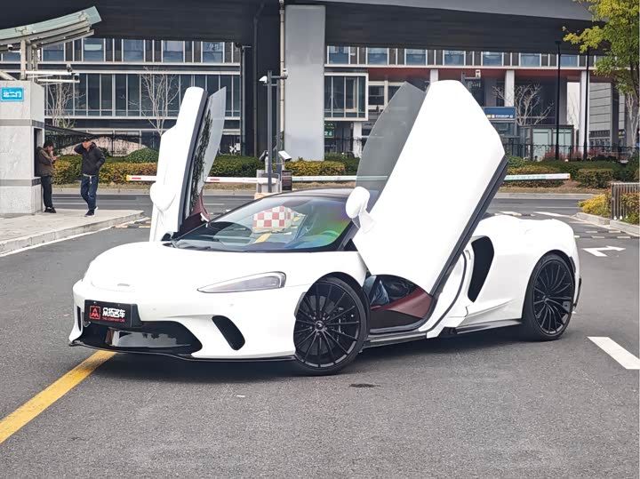 McLaren GT 2019 4.0T standard model