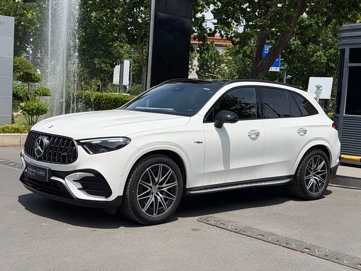 Mercedes-Benz GLC AMG 2024 AMG GLC 43 4MATIC