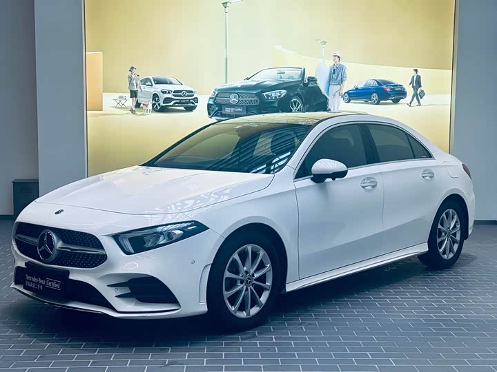 Mercedes-Benz A-Class 2022 Facelift A 200 L Sports Sedan Fashionable
