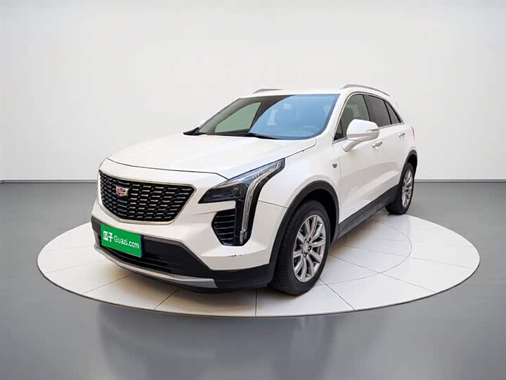 Cadillac XT4 2021 28T two-wheel drive luxury model