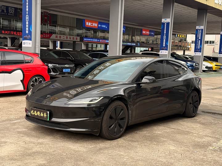 Model 3 2023 rear-wheel drive version