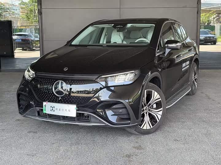 Mercedes-Benz EQE SUV 2026 500 4MATIC Pioneer Edition