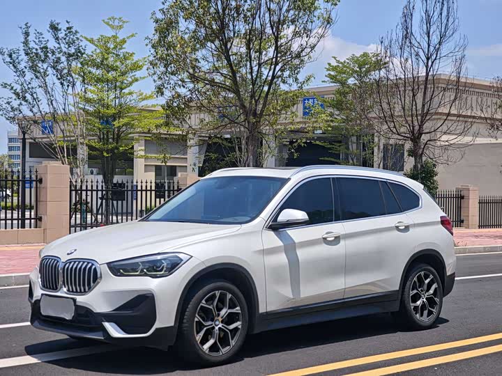 BMW X1 2021 sDrive25Li Leading Model