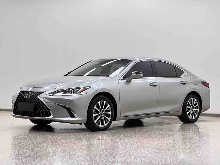 Lexus ES 2023 200 Excellence Edition