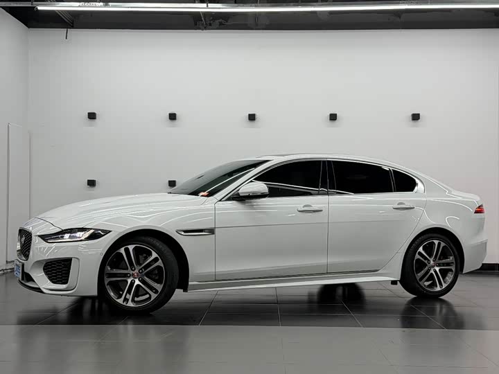 Jaguar XEL 2020 2.0T 200PS R-DYNAMIC S Advanced Sports Edition