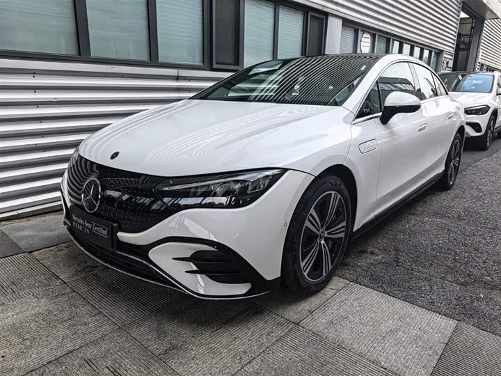 Mercedes-Benz EQE 2025 500 4MATIC Luxury Edition