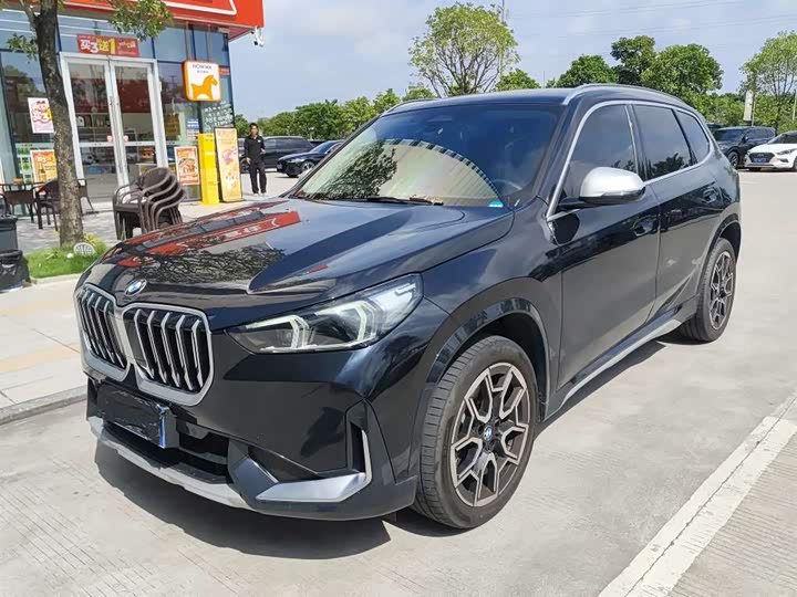 BMW X1 2023 sDrive25Li X design package