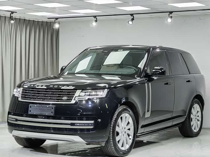 Range Rover 2023 3.0 L6 360PS Grand Edition
