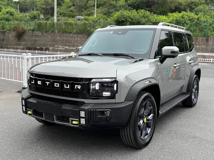 Jietu Traveler 2023 2.0T four-wheel drive crossover PRO