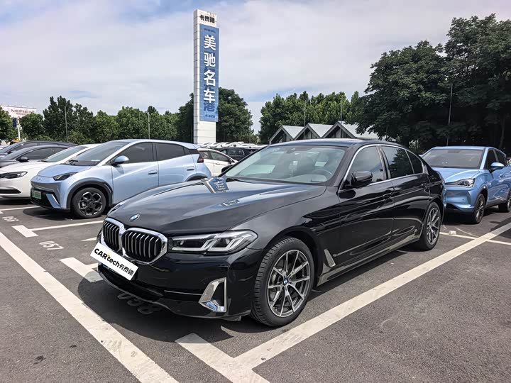 BMW 5 Series 2022 facelift 525Li luxury package