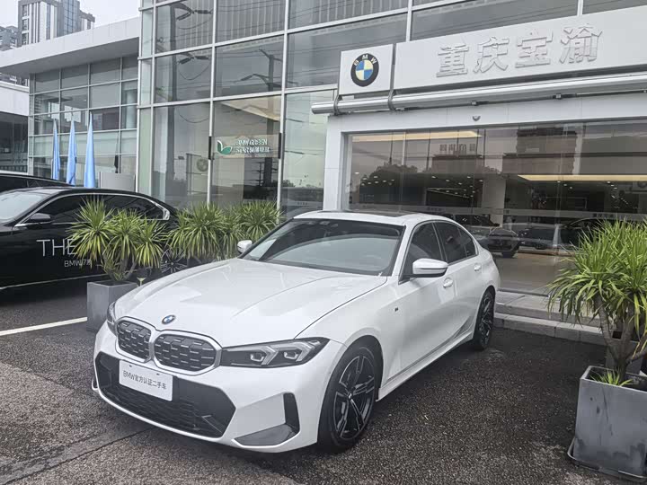 BMW 3 Series 2024 325i M Sports Package