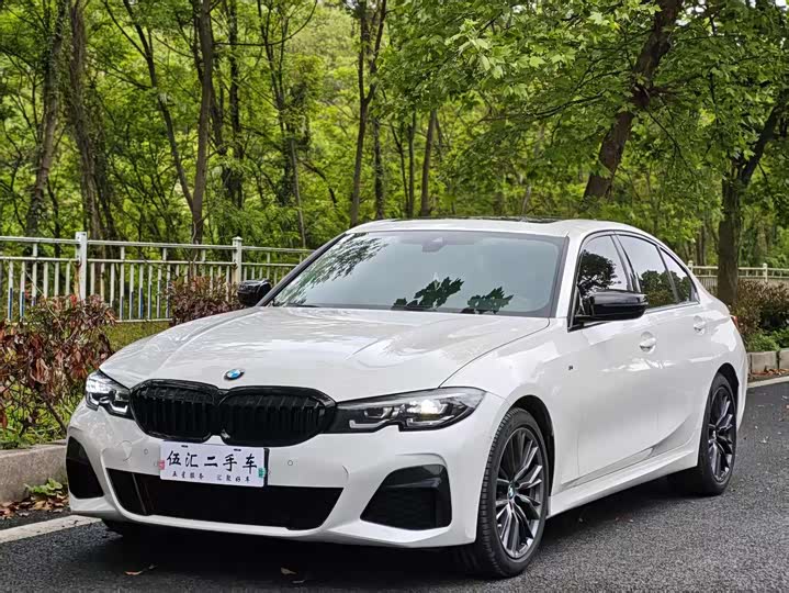 BMW 3 Series 2022 325i M Sports Night Package