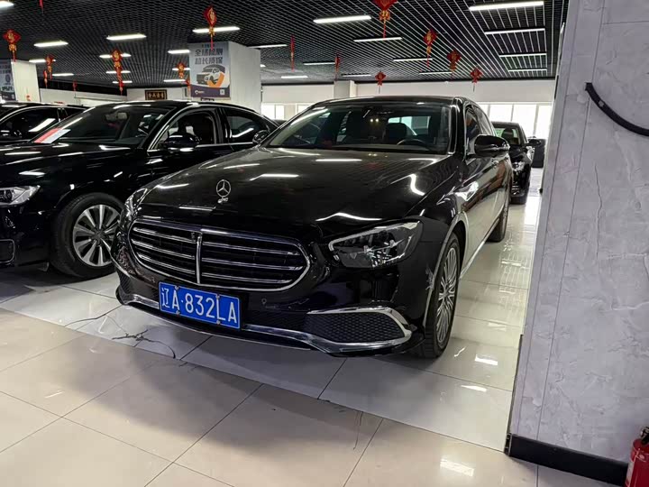 Mercedes-Benz E-Class 2023 E 300 L Fashion