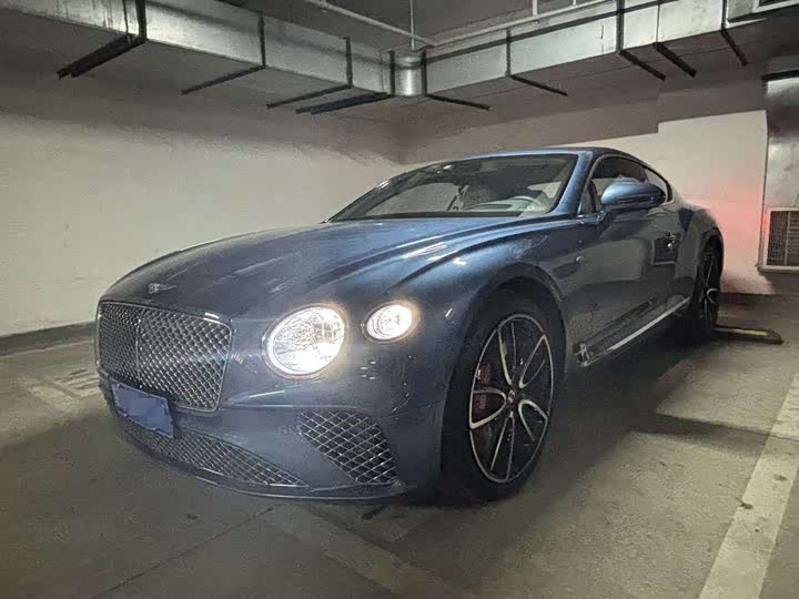 Continental 2022 4.0T GT V8