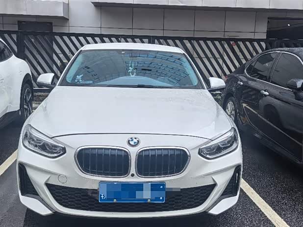 BMW 1 Series 2023 120i M Sports Edition