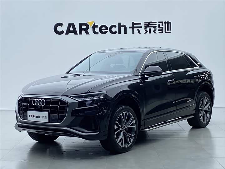 Audi Q8 2022 55 TFSI luxury and dynamic model