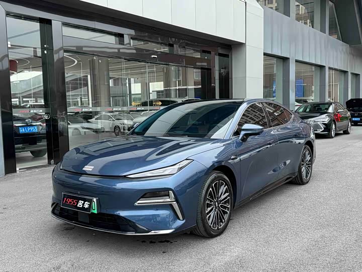 Galaxy Star 8 2025 130km EM-i Premium Edition